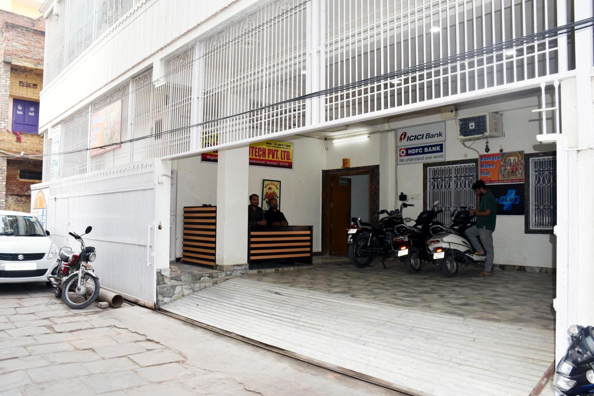 Ramaya Home Stay Varanasi Luaran gambar