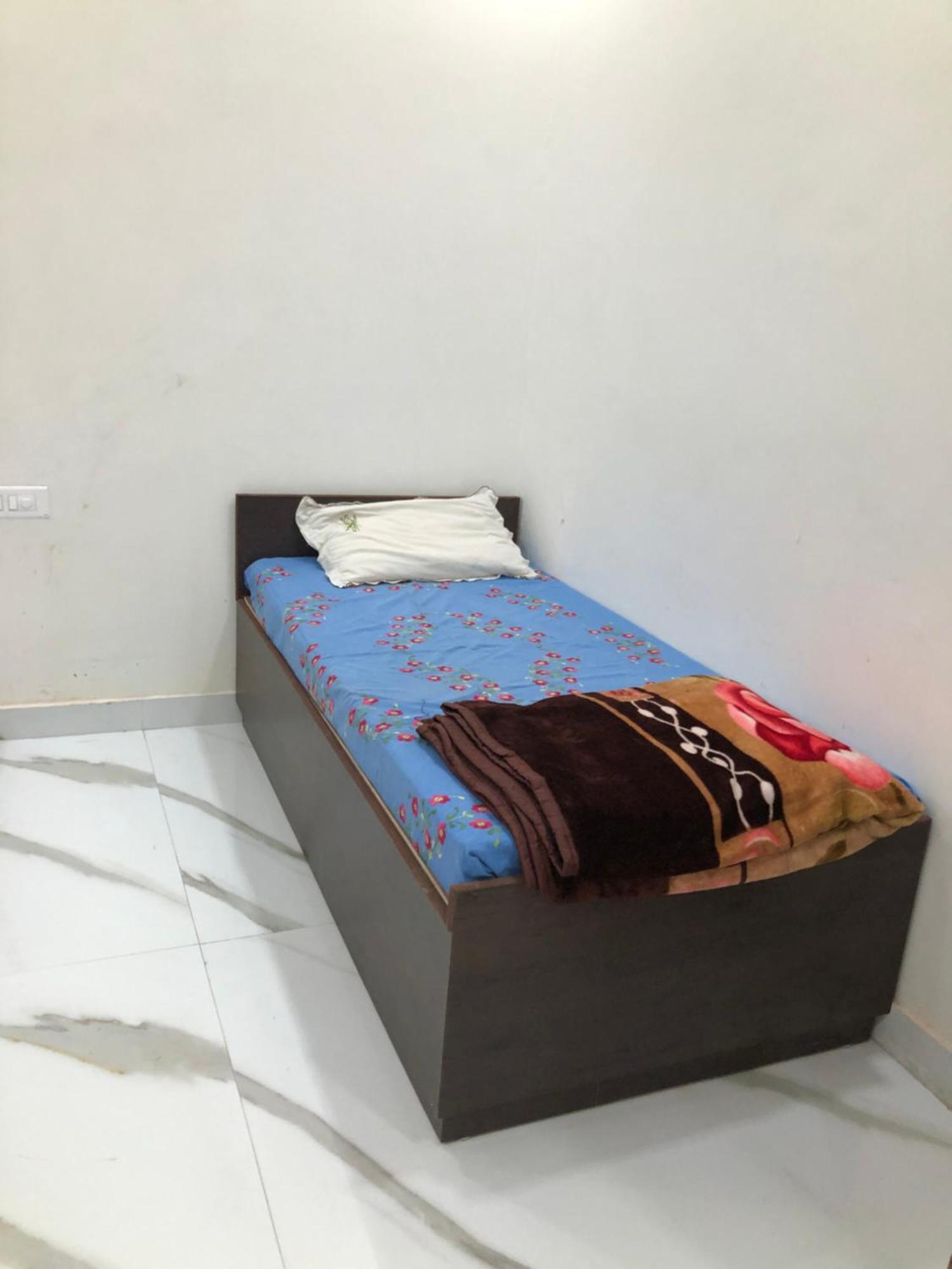 Ramaya Home Stay Varanasi Luaran gambar