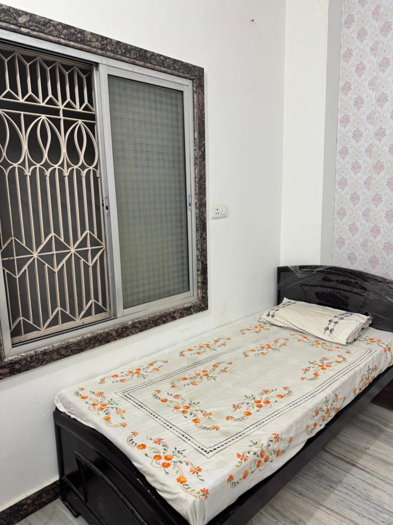 Ramaya Home Stay Varanasi Luaran gambar